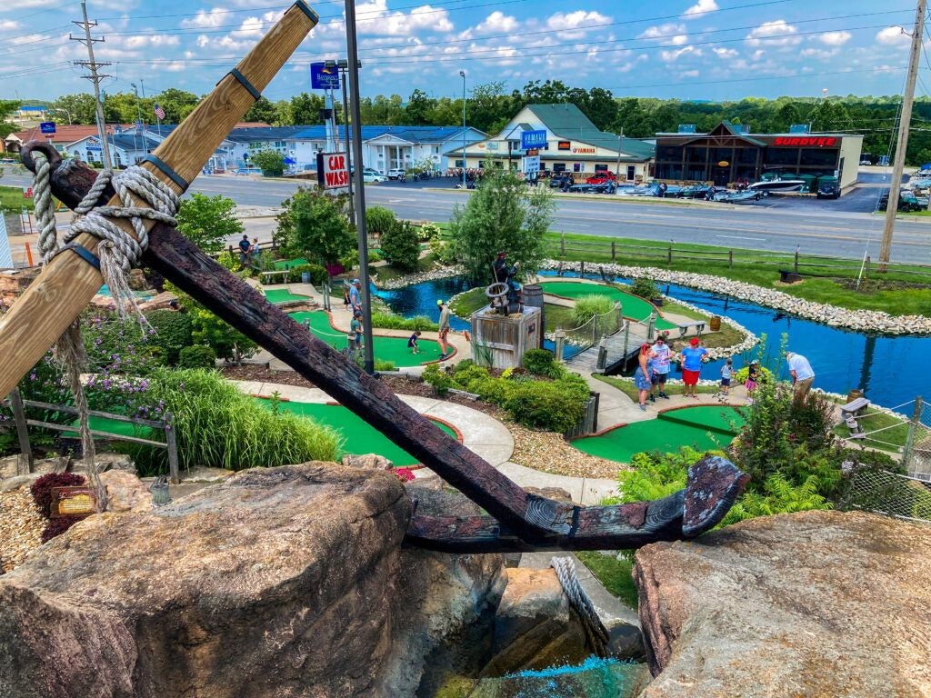 pirate-s-cove-adventure-golf-004