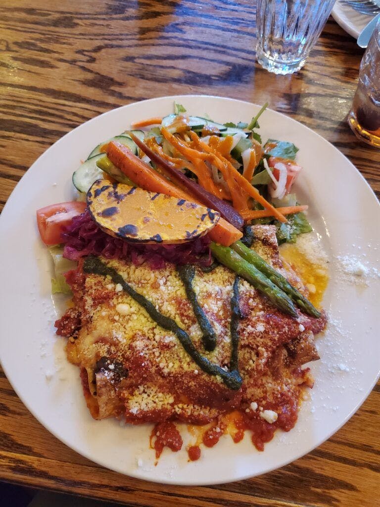 vinny-s-euro-american-cuisine-002