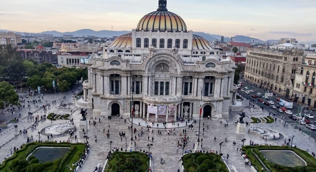 plaza-de-la-constitucion-003