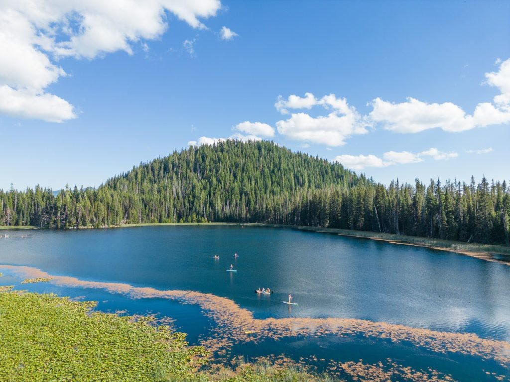 brews-and-views-canoe-tour-cascade-lakes-by-wanderlust-tours-004