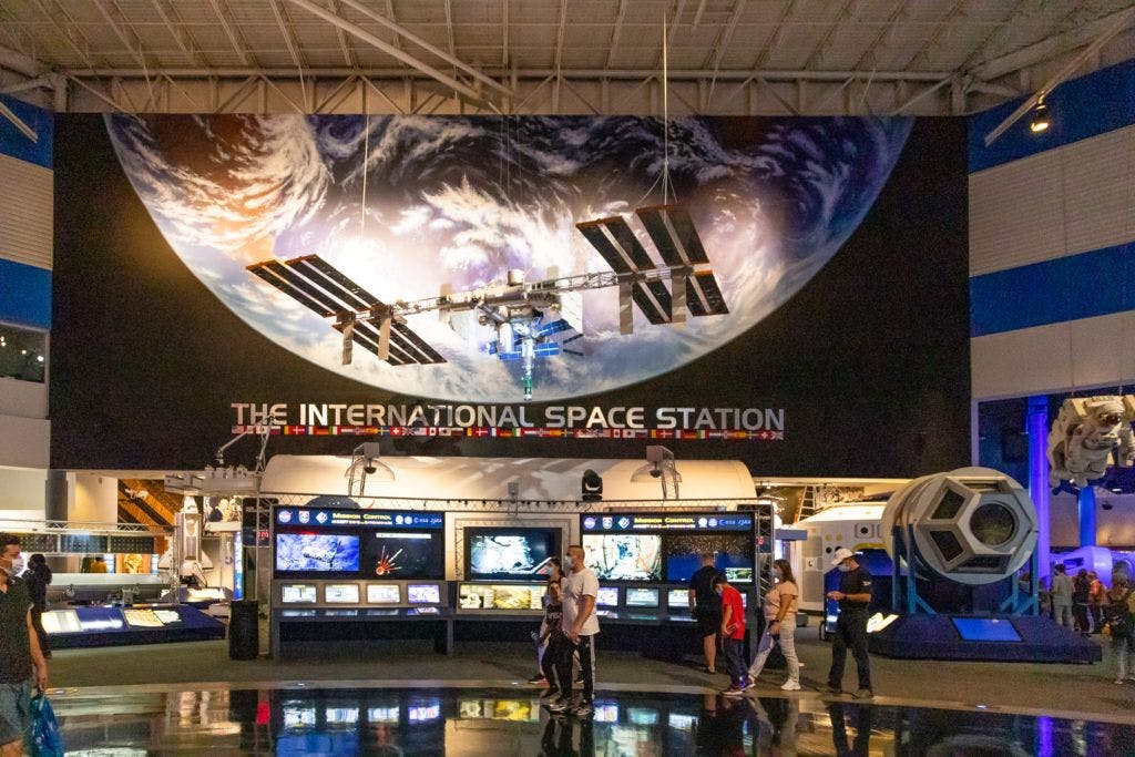 nasa-space-center-houston-005