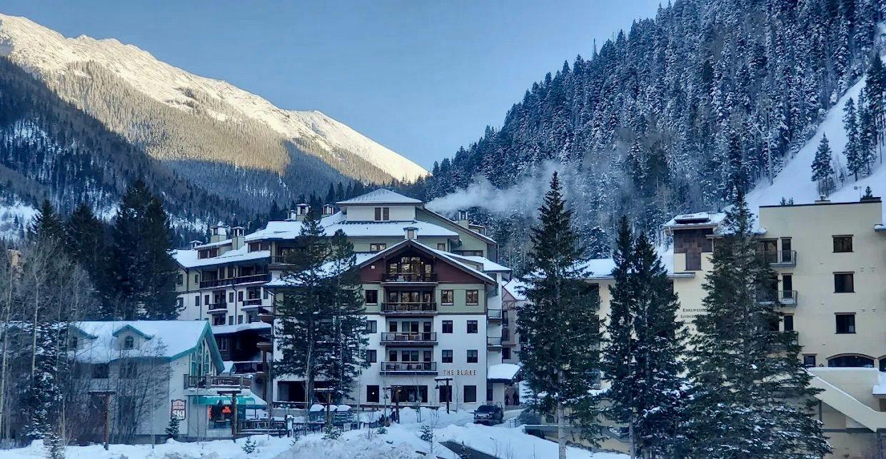 Taos Ski 2.jpeg