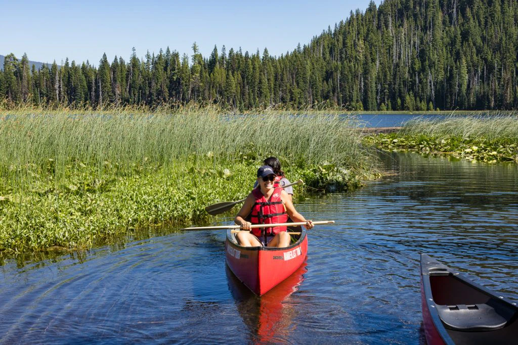 brews-and-views-canoe-tour-cascade-lakes-by-wanderlust-tours-029