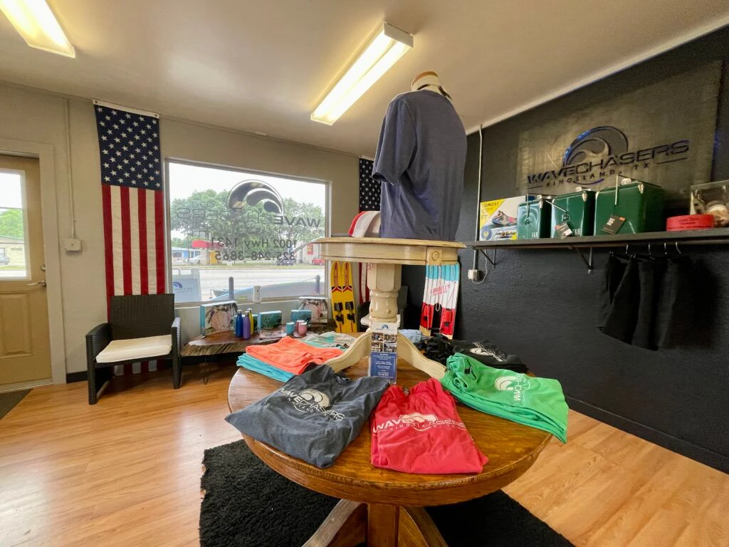 wave-chasers-boat-rentals-006