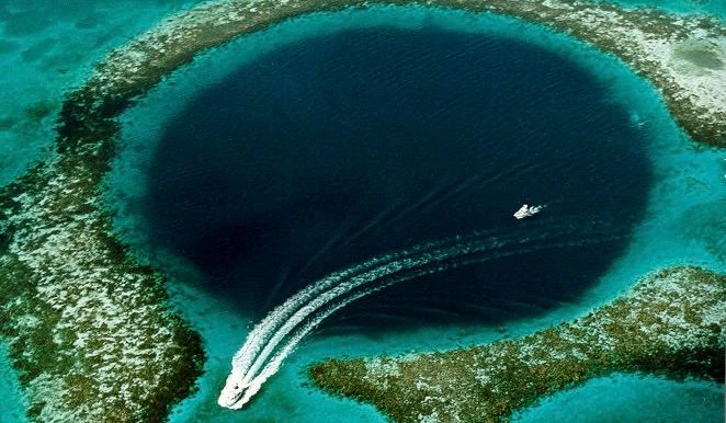 Great Blue Hole 1.jpeg