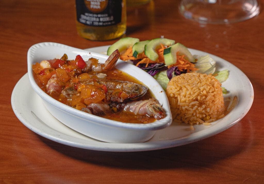 federico-s-sea-food-bar-and-grill-007