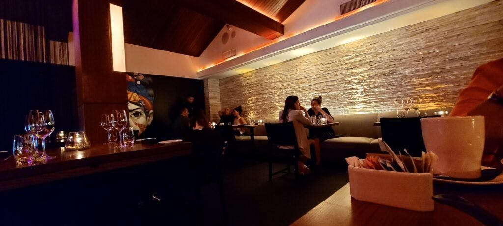 LG Smith's Steak & Chop House