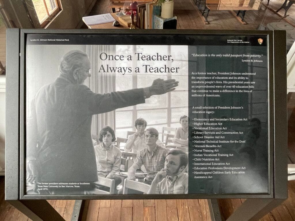 lyndon-b-johnson-national-historical-park-visitor-center-and-park-headquarters-007