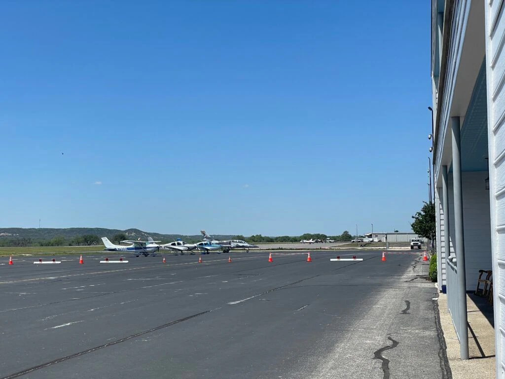 the-airport-diner-002