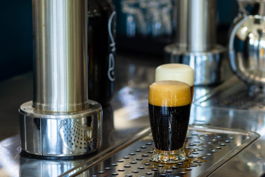 fables-and-feathers-winery-028