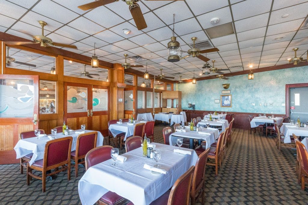 gaido-s-seafood-restaurant-033