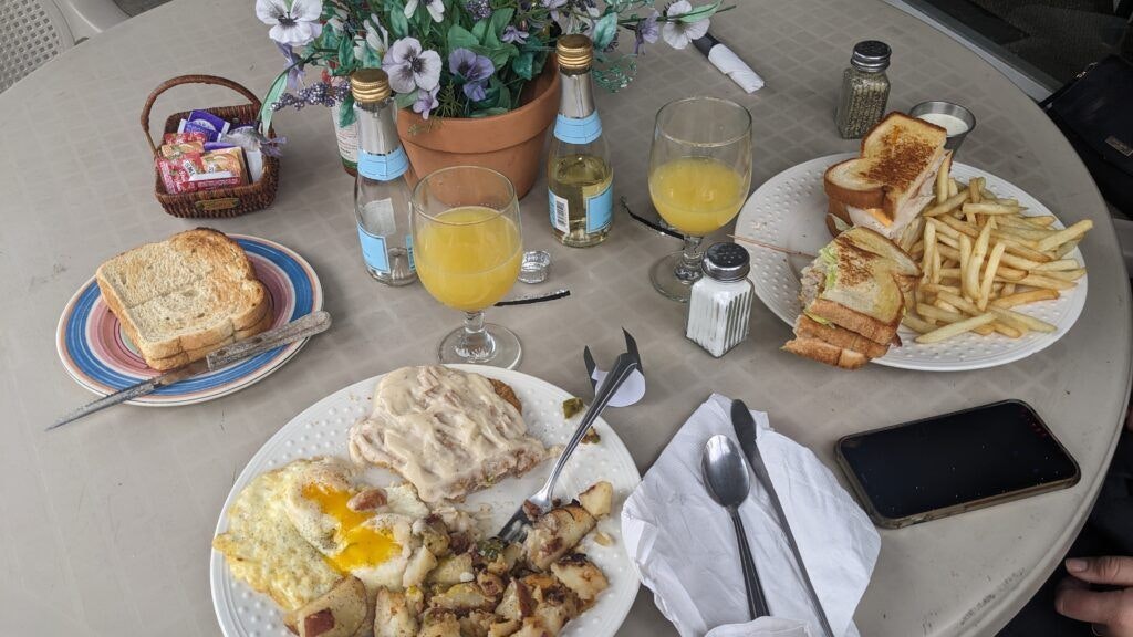 blanca-and-pierre-s-restaurant-002