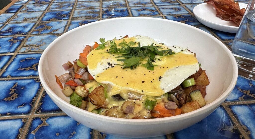 second-bar-kitchen-004