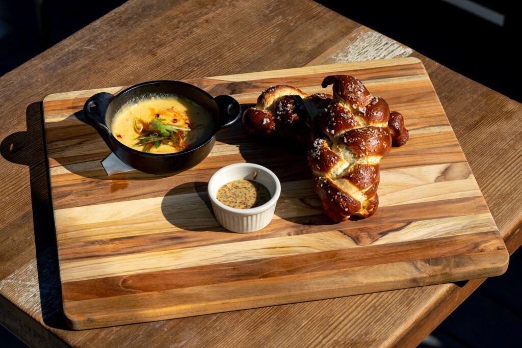 tahoe-national-brewing-company-004