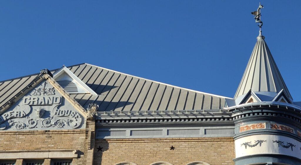 the-uvalde-grand-opera-house-004