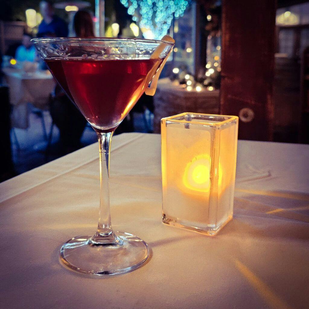 copley-s-on-palm-canyon-003