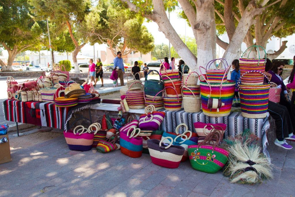 mermaids-market-011