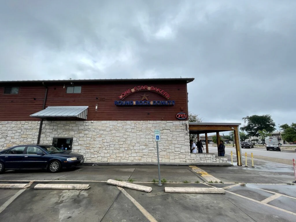 round-rock-donuts-010