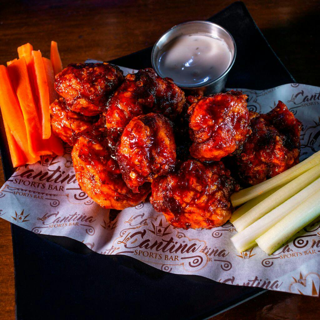 La Cantina Sports Bar