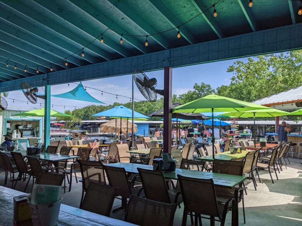 Franky & Louie's Beachfront Bar & Grill