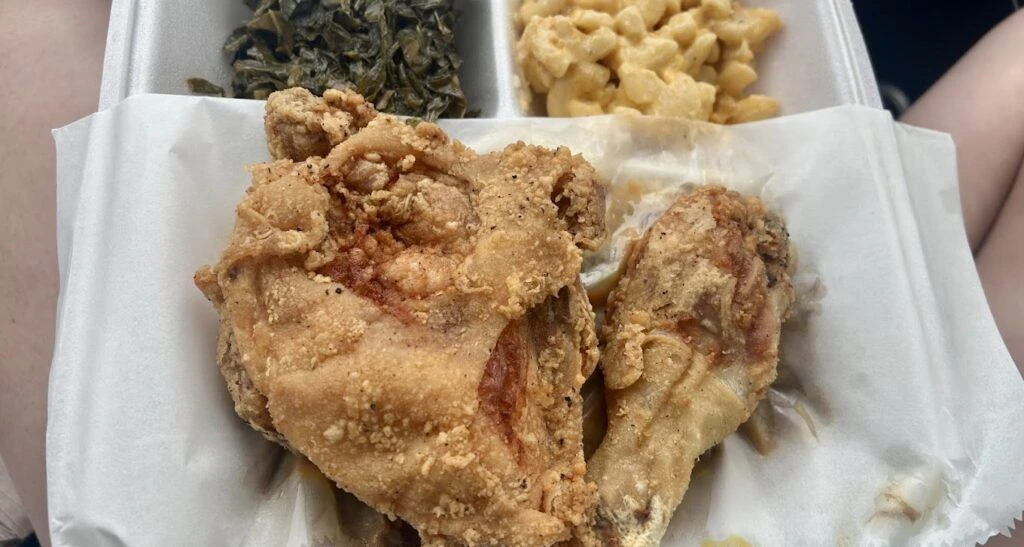 big-t-s-bar-b-que-004