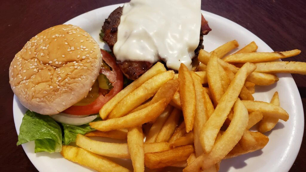 merritt-s-family-restaurant-004