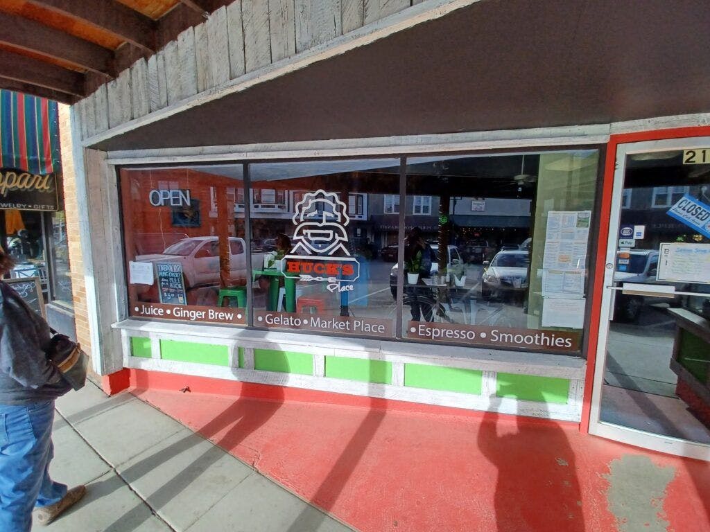  Huck's Place Ginger Brew and Juice Bar