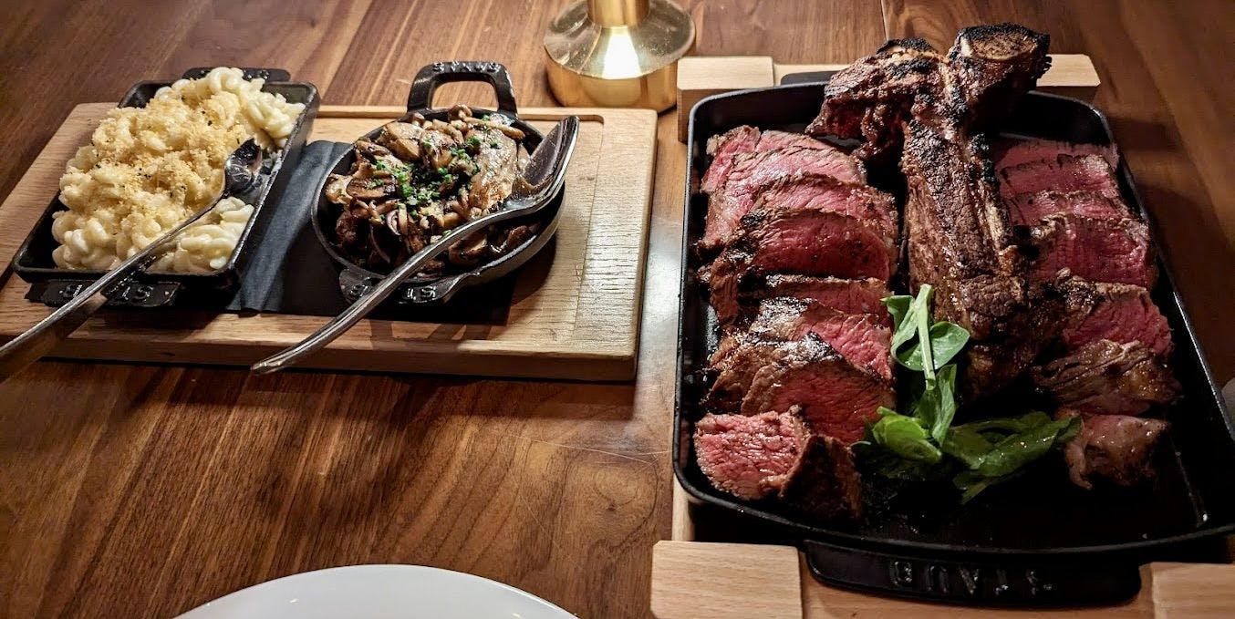 Great Oak Steakhouse 5.jpeg