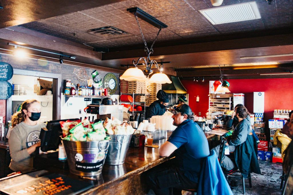 old-spruce-tavern-006