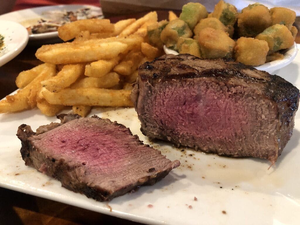 the-tin-top-restaurant-and-oyster-bar-004