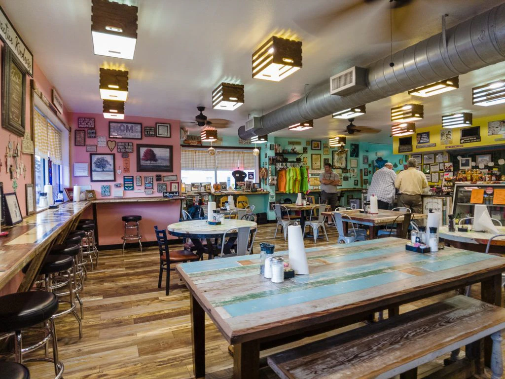 shykatz-cafe-and-bakery-011