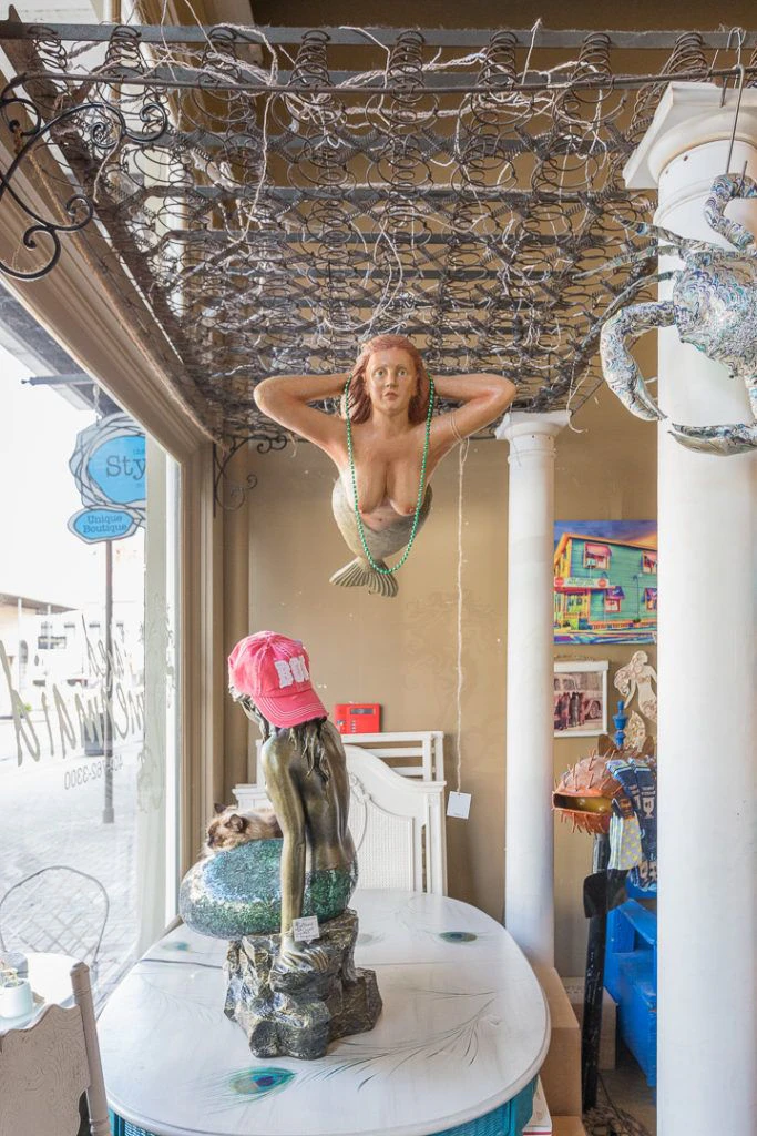 the-naked-mermaid-005