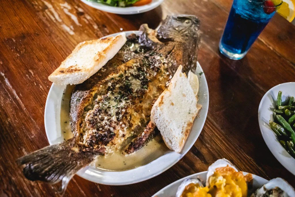 black-pearl-oyster-bar-010