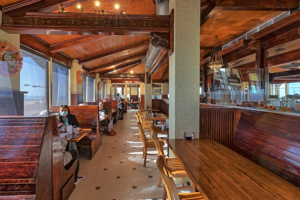 miller-s-seawall-grill-017