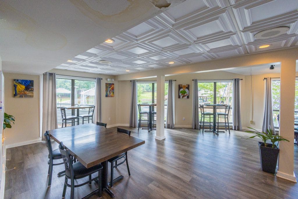 napoli-by-the-lake-050