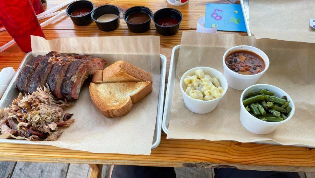 barn-b-que-smokehouse-002
