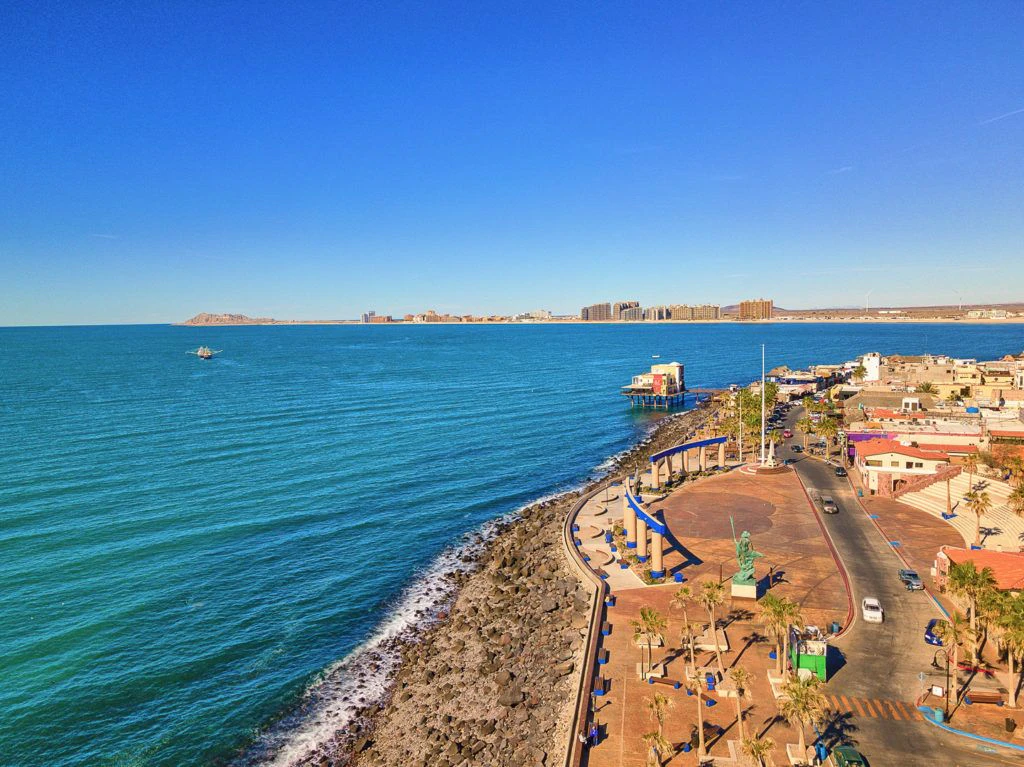 el-malecon-malecon-fundadores-017