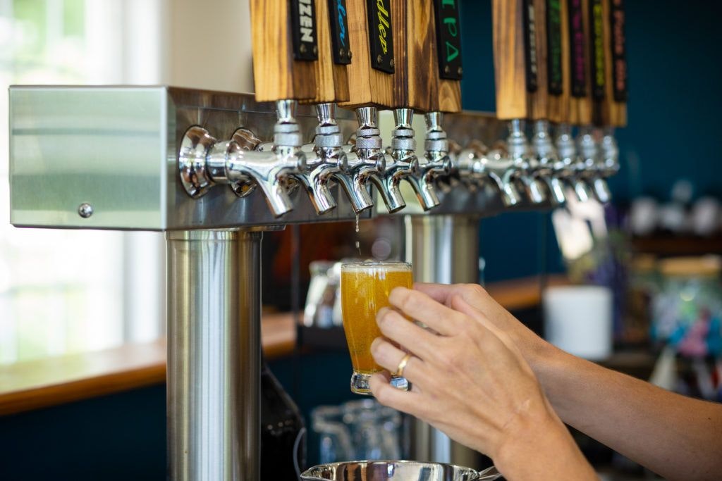 fables-and-feathers-winery-026