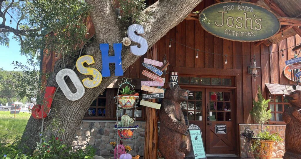 josh-s-frio-river-outfitter-001