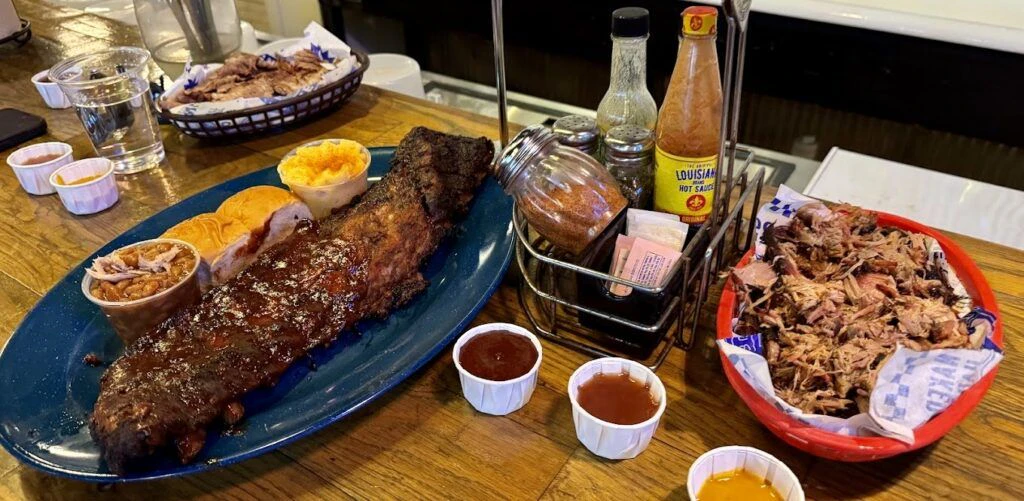 central-bbq-downtown-003