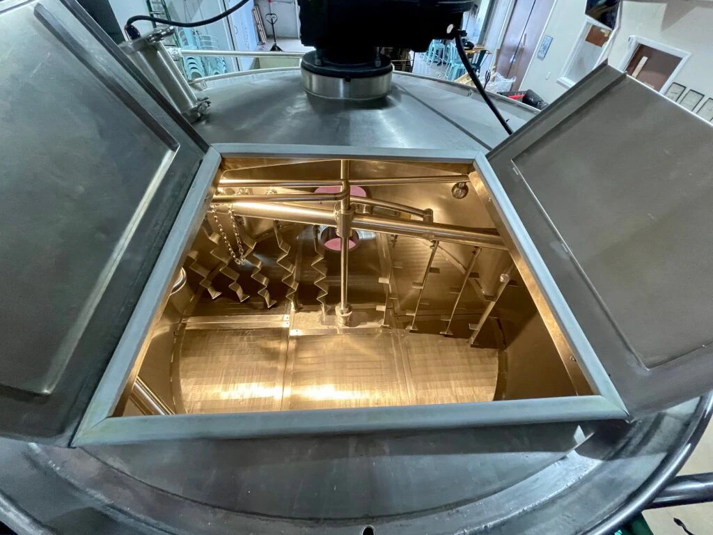 save-the-world-brewing-co-013