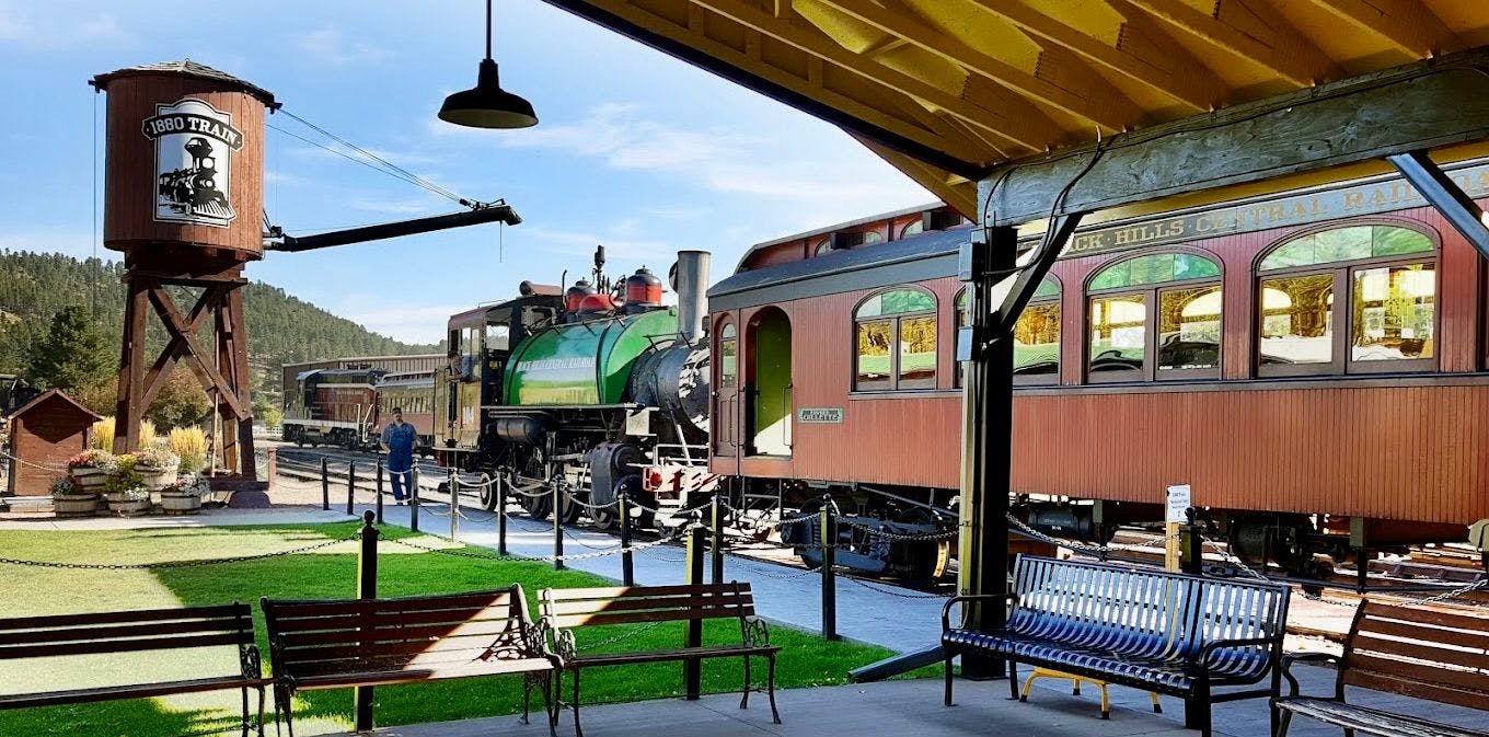 1880 Train 3.jpeg