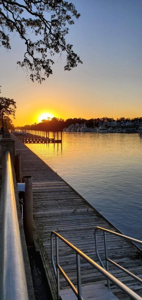 barefoot-landing-004