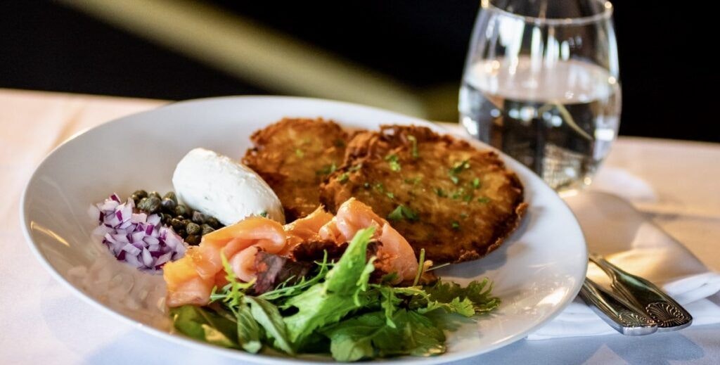 the-baker-s-table-002