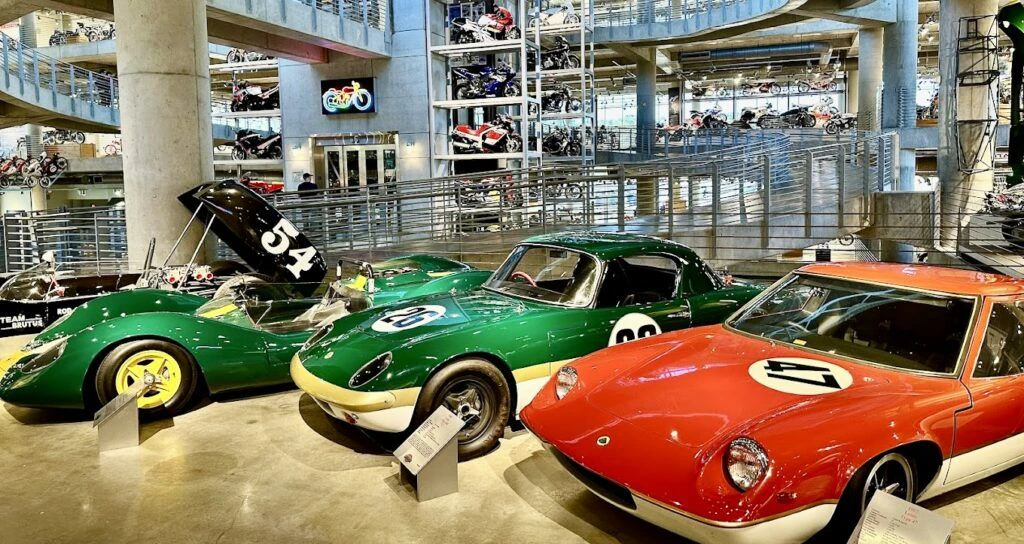 barber-vintage-motorsports-museum-004