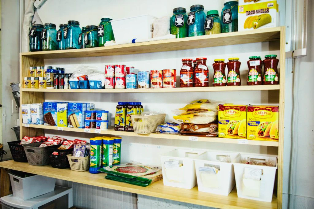 the-creek-company-store-in-silver-creek-006