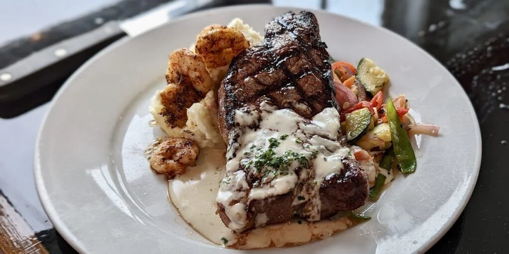 hatteras-sol-waterside-grill-004