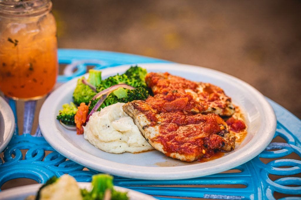 sunflower-bakery-and-cafe-005