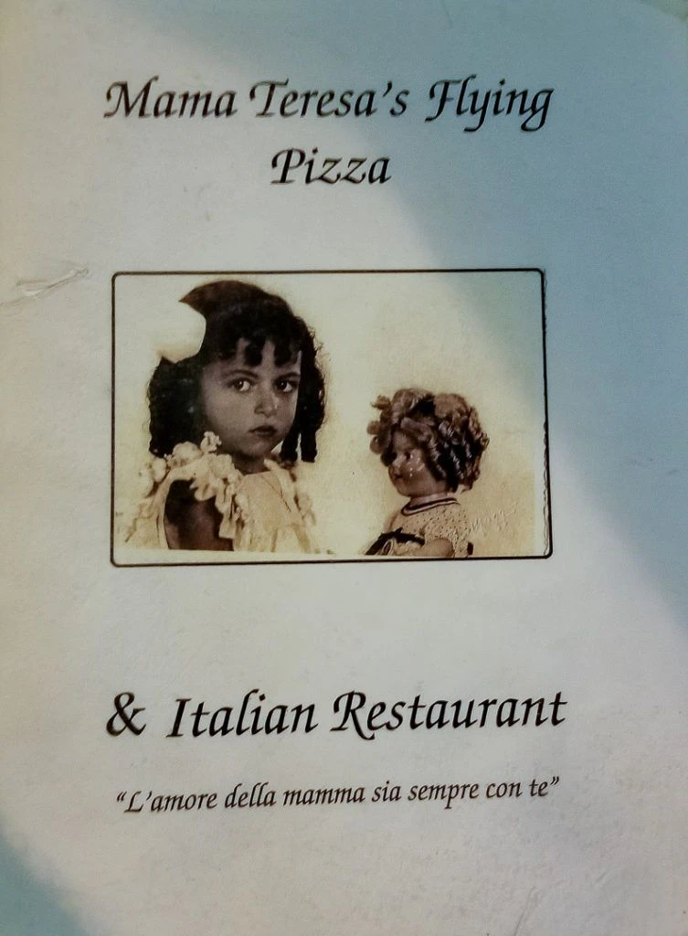 mama-teresa-s-flying-pizza-003