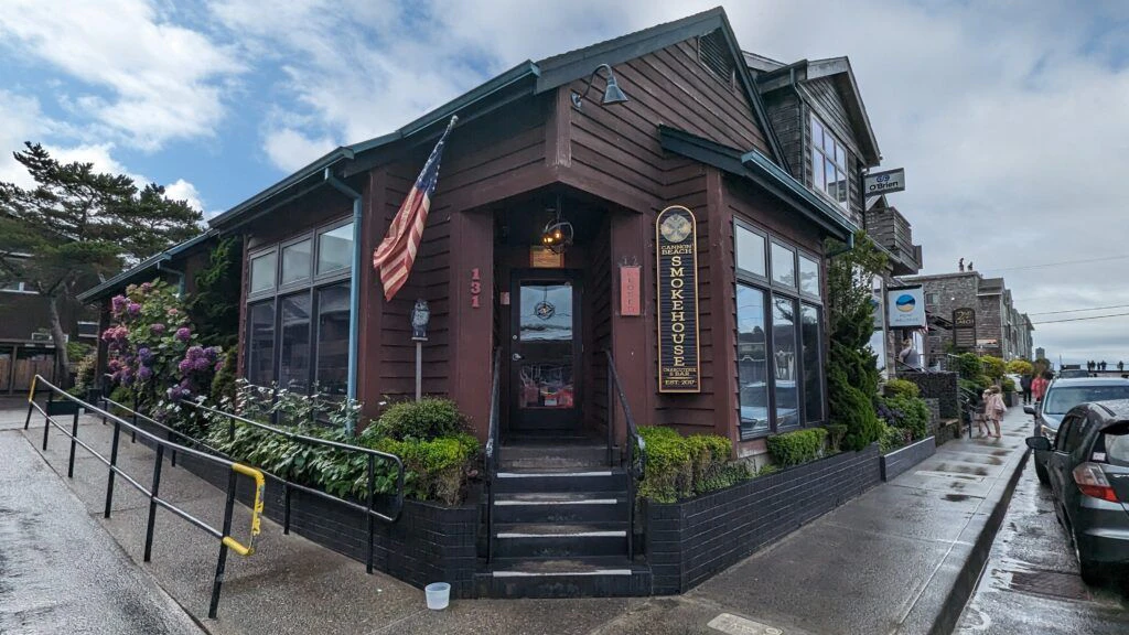 cannon-beach-smokehouse-001